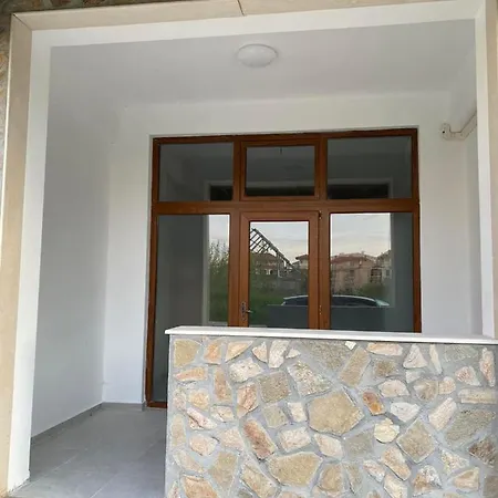 Mm Complex Πριμόρσκο