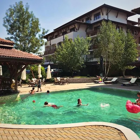 Mm Complex Apart Otel 4*